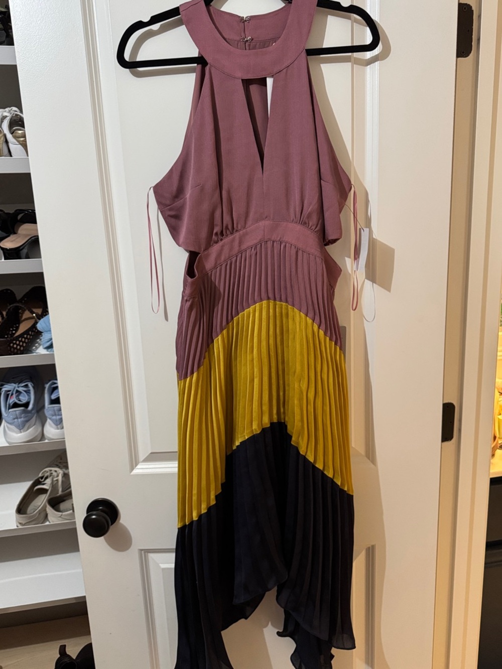 Sleeveless Colorblock Midi Dress in Mauve, Mustard & Navy